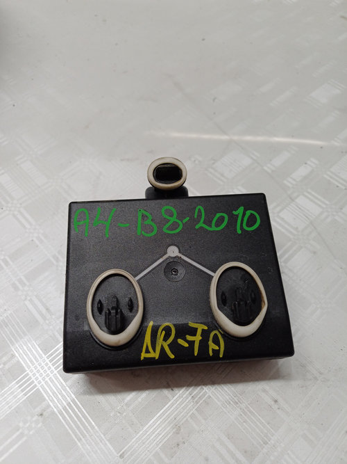 Modul Portiera Dreapta Fata Audi A4 B8 - Motorina 2010, 8K0959793N