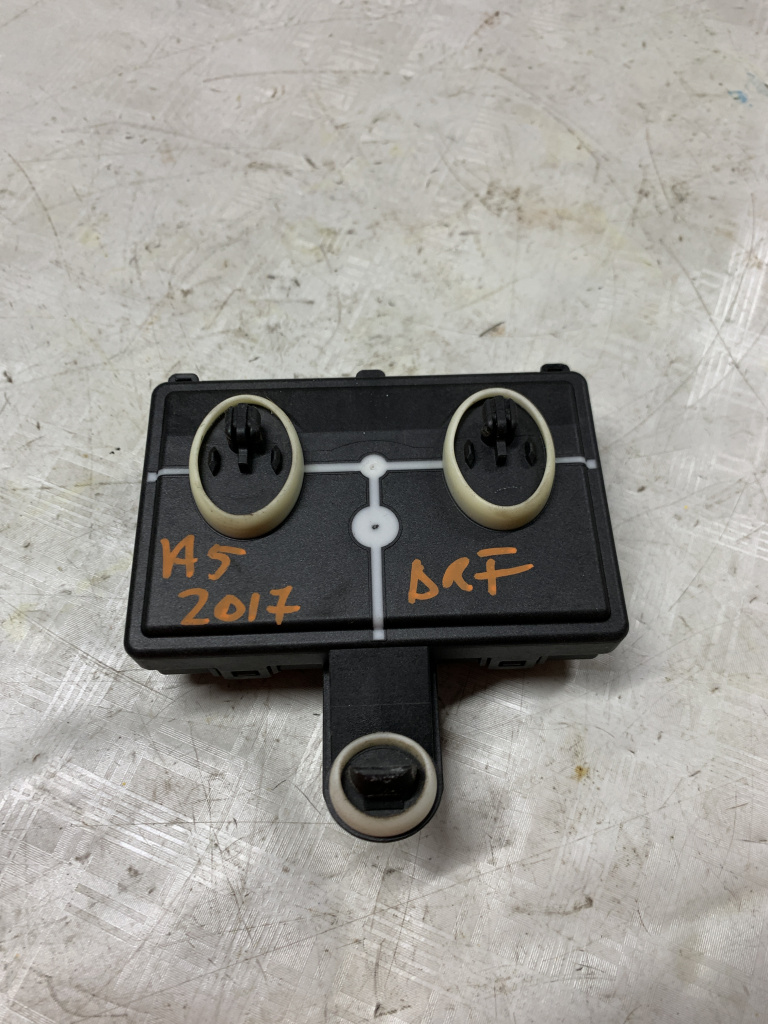 Modul Portiera Dreapta Fata Audi A5 2.0 Motorina 2017, 8W0959593E
