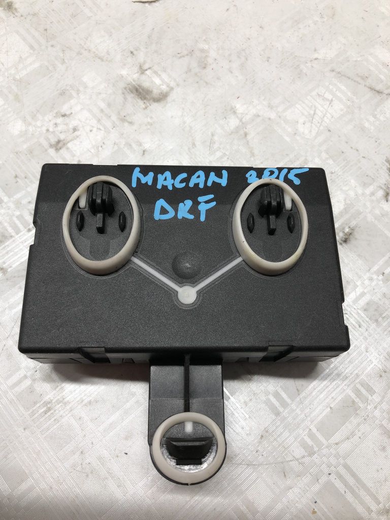 Modul Portiera Dreapta Fata Porsche Maca