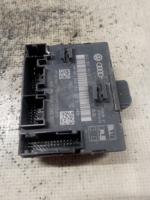 Modul Portiera Dreapta Fata Skoda Superb 2 2011, 8X0959793E