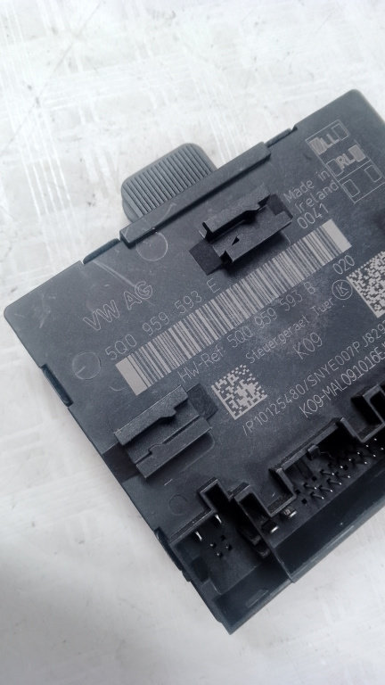 Modul Portiera Dreapta Fata Volkswagen Passat B8 2.0 Motorina 2016, 5Q0959593E