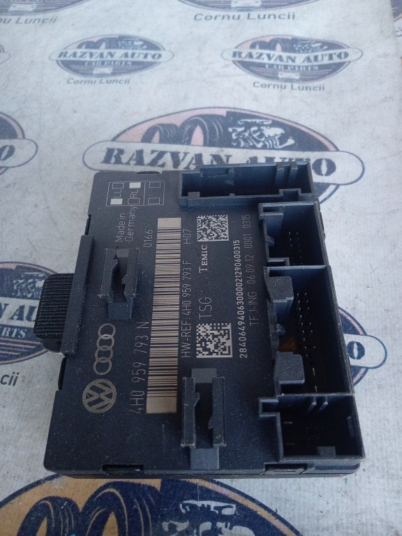 Modul Portiera Dreapta Fata Volkswagen Touareg 2012, 4H0959793B