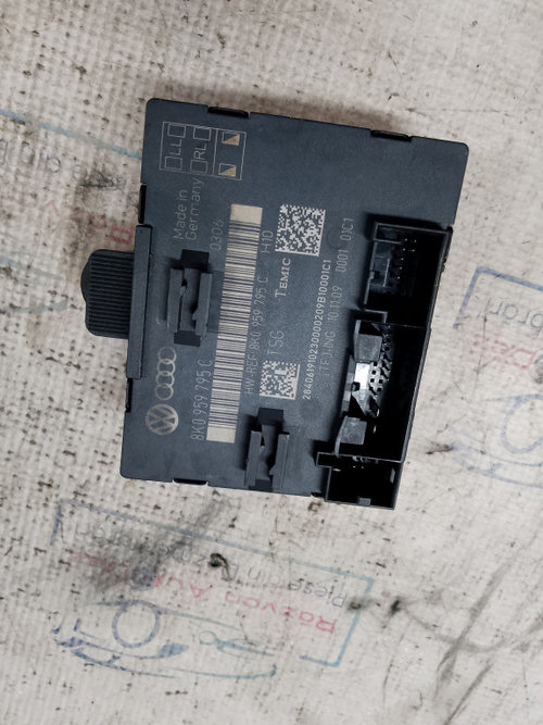 Modul Portiera Dreapta Spate Audi A4 B8 2009, 8K0959795C