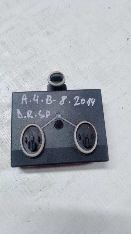 Modul Portiera Dreapta Spate Audi A4 B8 - Motorina 2014, 8T0959795Q