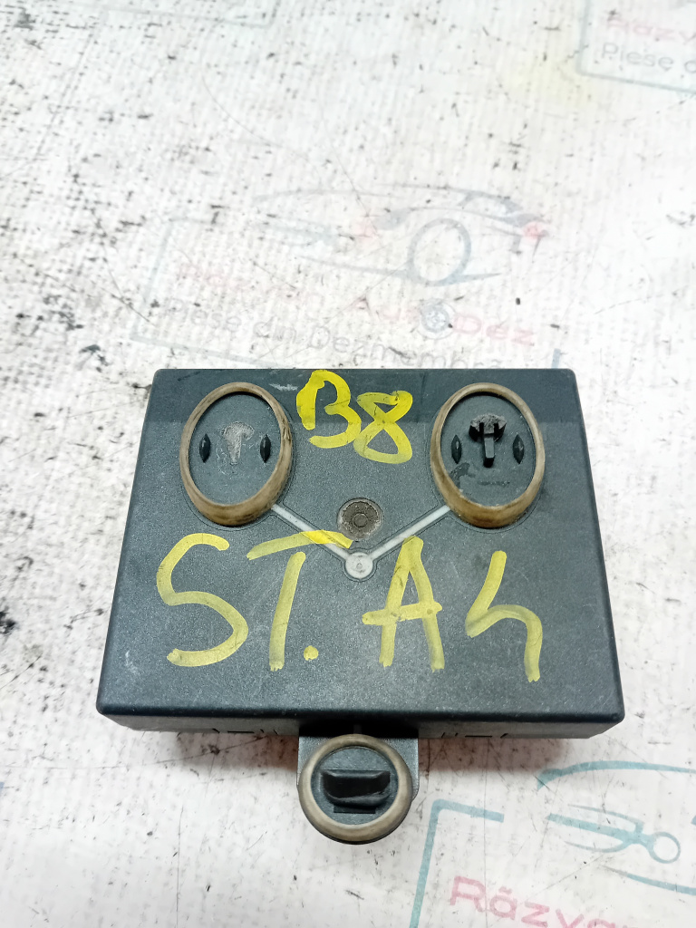 Modul Portiera Stanga Fata Audi A4 B8 2010, 8T0959792N