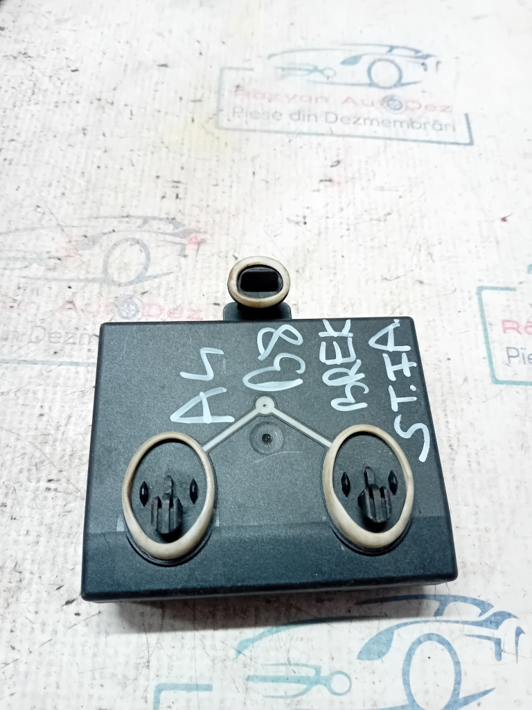 Modul Portiera Stanga Fata Audi A4 B8 Break 2008, 8K0959792B