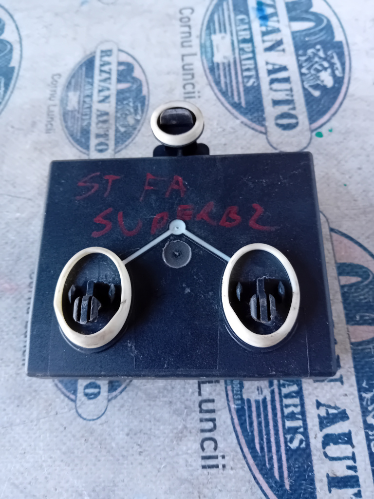 Modul Portiera Stanga Fata Skoda Superb 2 2010, 8X0959792E
