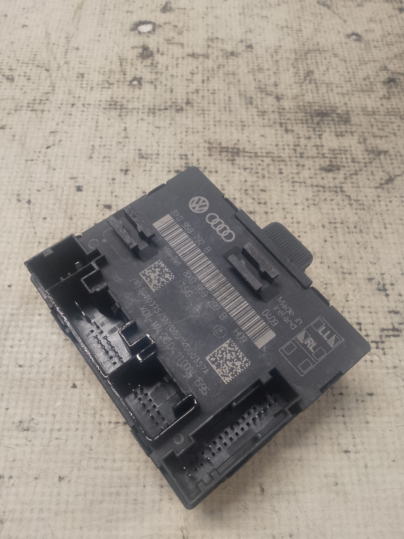 Modul Portiera Stanga Fata Skoda Superb 2 2012, 8X0959792B