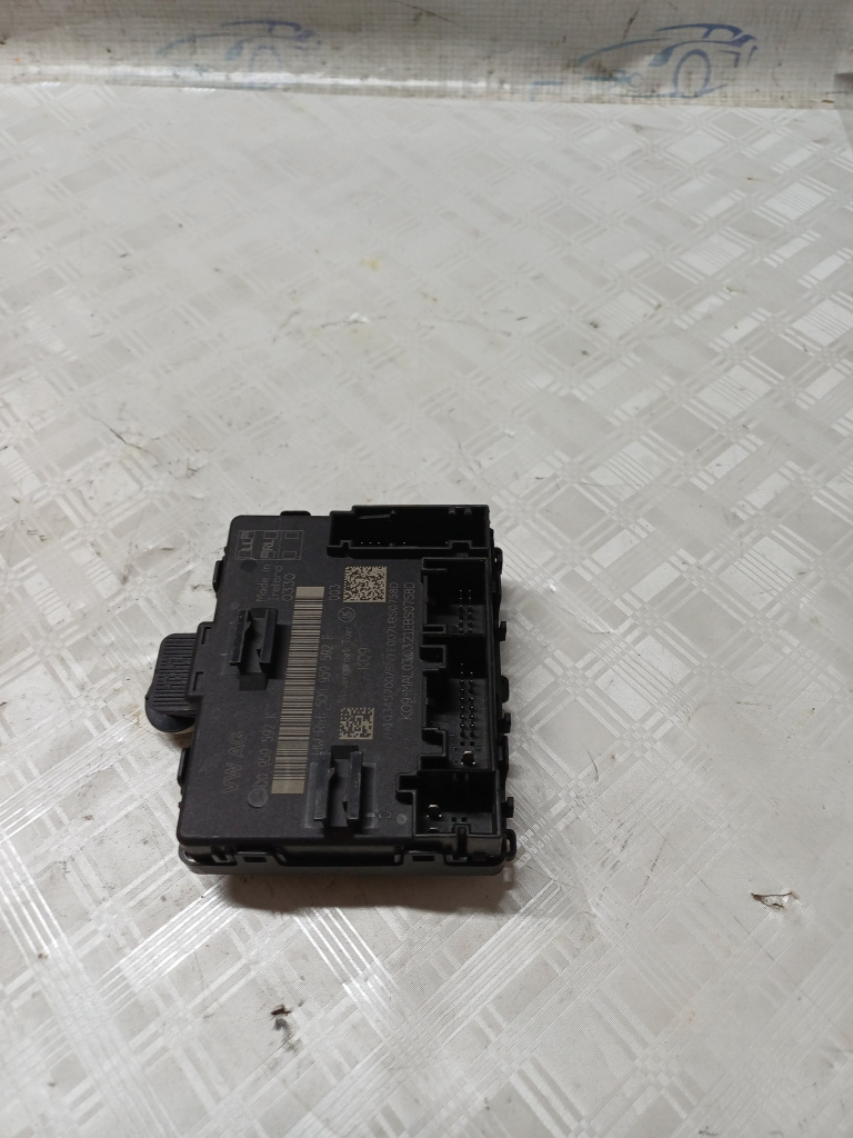 Modul Portiera Stanga Fata Volkswagen Golf 8 1.5 Benzina 2021, 5Q0959592F
