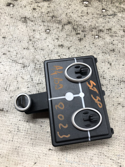 Modul Portiera Stanga Spate Audi A4 B9 Break - Motorina 2023, 8W0959595N