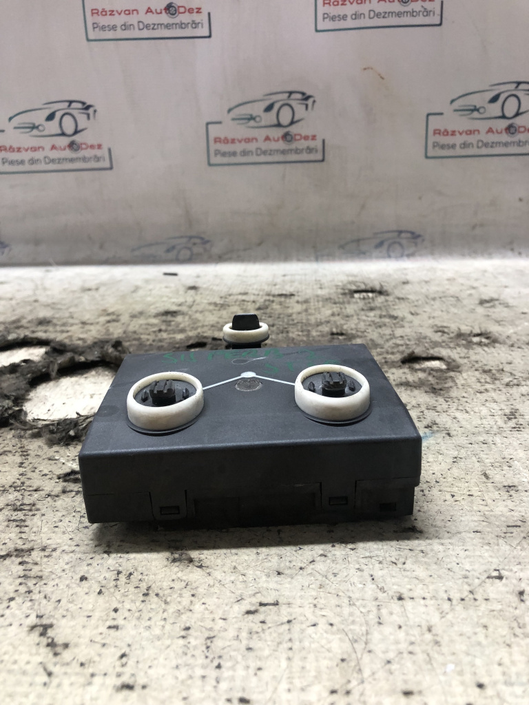 Modul Portiera Stanga Spate Skoda Superb 2 2012, 8X0959795B