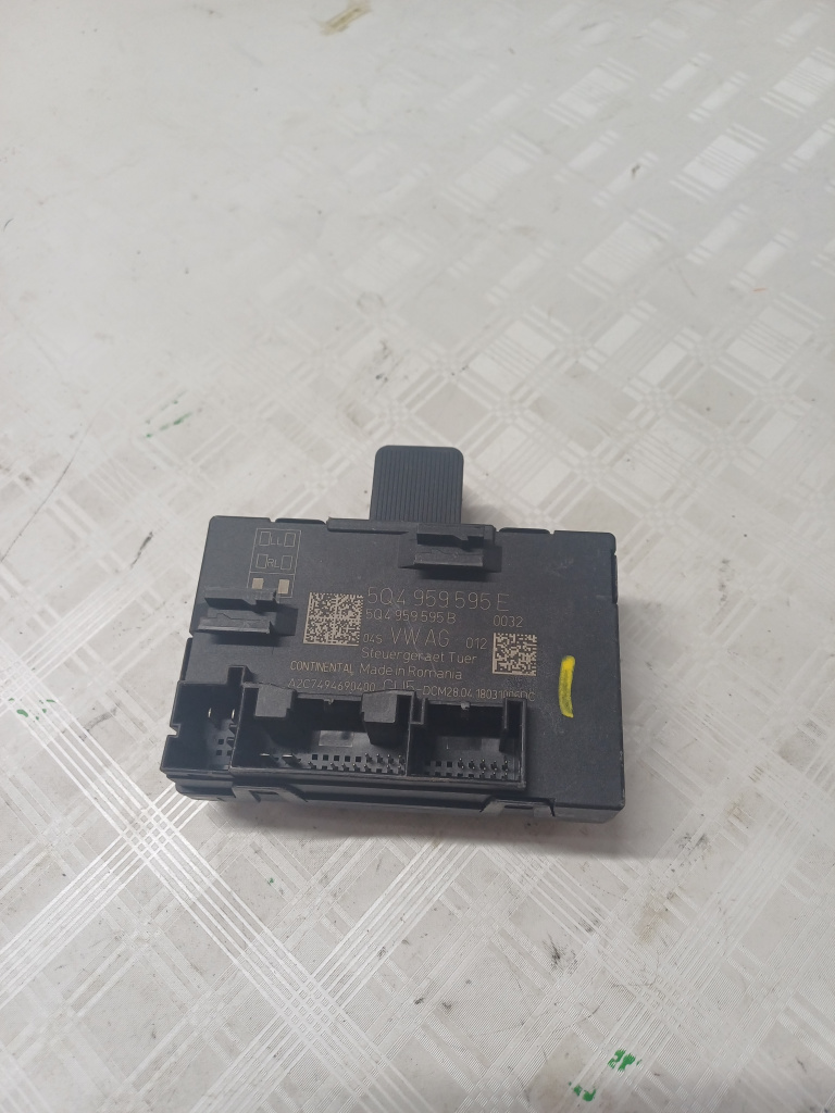 Modul Portiera Stanga Spate Skoda Superb 3 - Motorina 2016, 5Q4959595E / 5Q4959595B