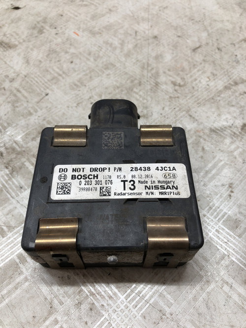 Modul Radar Nissan Navara 2.3 Motorina 2016, 0203301076