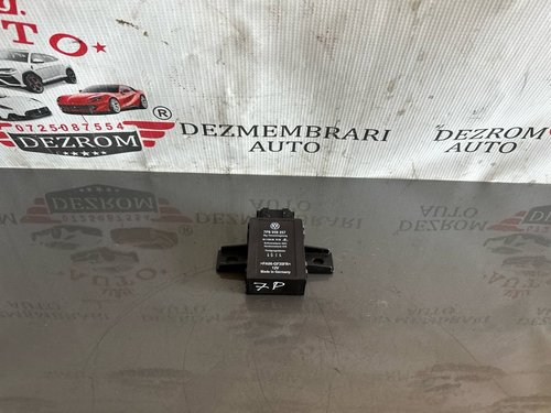Modul reglare spatar scaun 7P6959257 VW Touareg II (7P5, 7P6) 3.0 V6 TDI 262 cai
