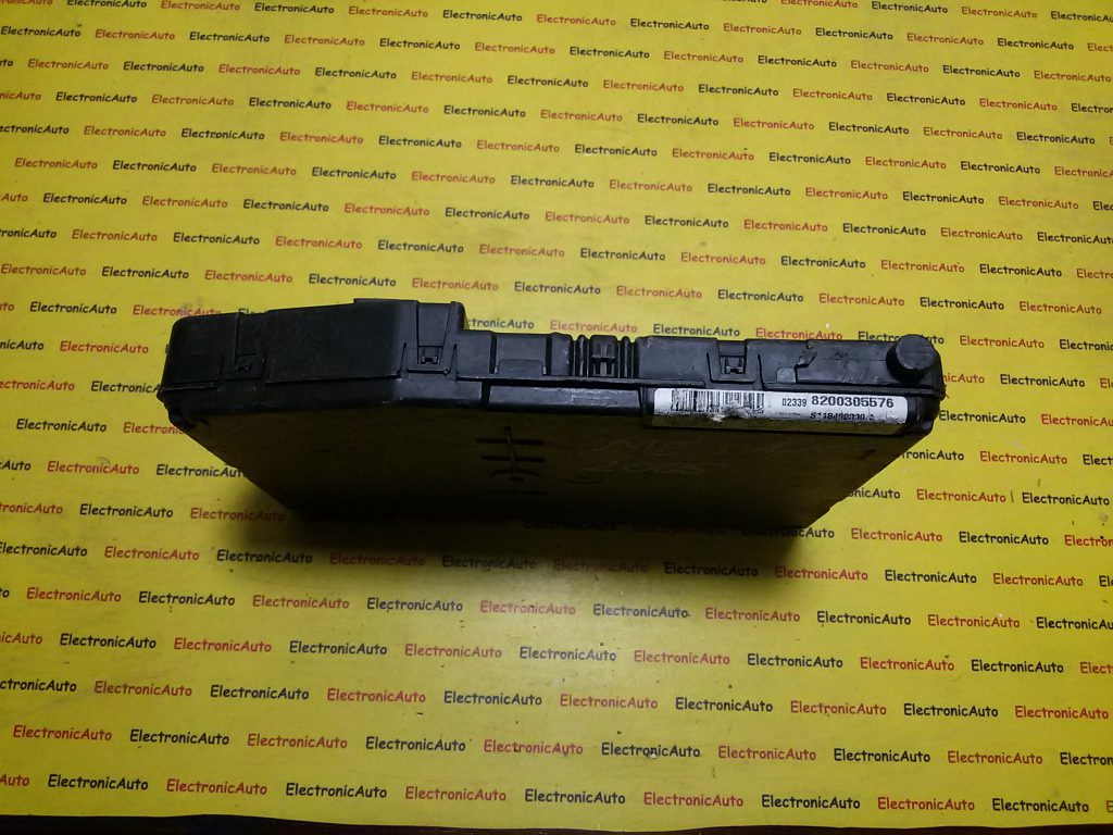 Modul Renault Megane 8200305576, S118400300 l, UCH