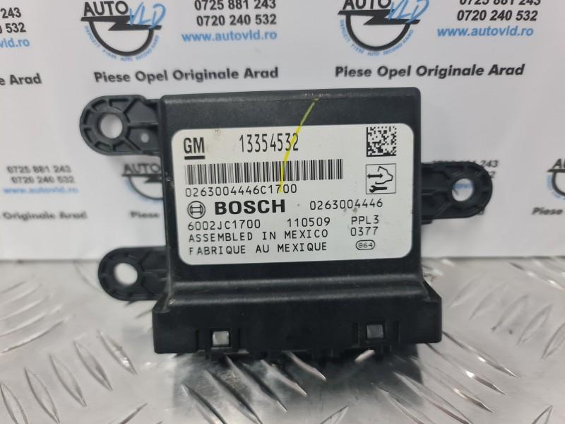 Modul senzor parcare Opel Zafira C 2011-2016 13354532