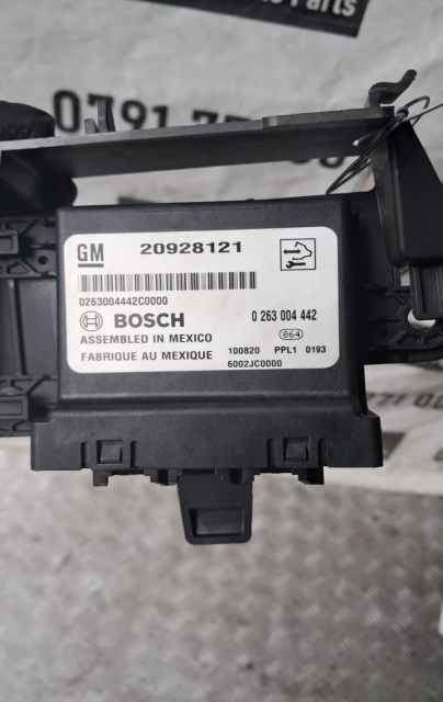 Modul senzori parcare 20928121 / 0263004442 Opel Astra J [2009 - 2012] Sports Tourer wagon 1.4 Turbo AT (140 hp) motor 1.4 benzina turbo A14NET 215000 km rulati