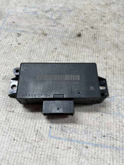 Modul Senzori Parcare Renault Megane 4 2016, 259909074R