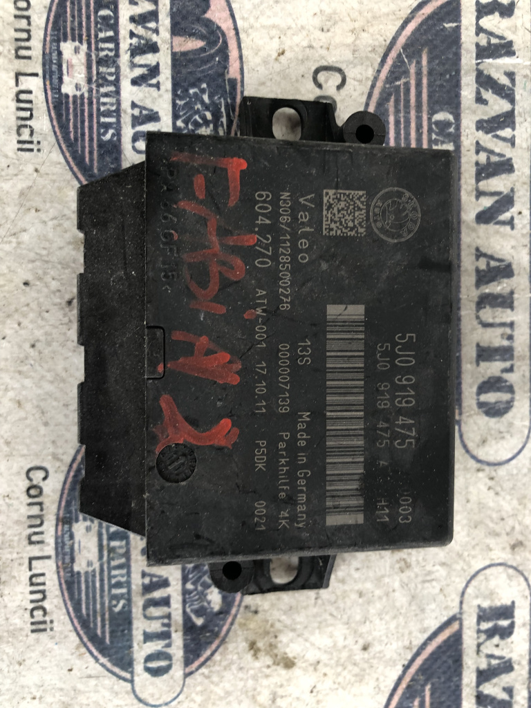 Modul Senzori Parcare Skoda Fabia 2 2011, 5J0919475