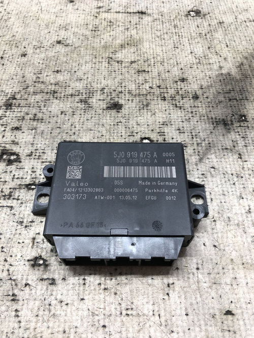 Modul Senzori Parcare Skoda Yeti 2.0 Motorina 2012, 5J0919475A