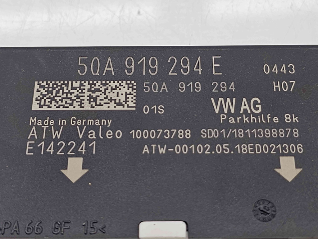 Modul senzori parcare Volkswagen Passat B8 (3G2) [Fabr 2015-prezent] 5QA919294E