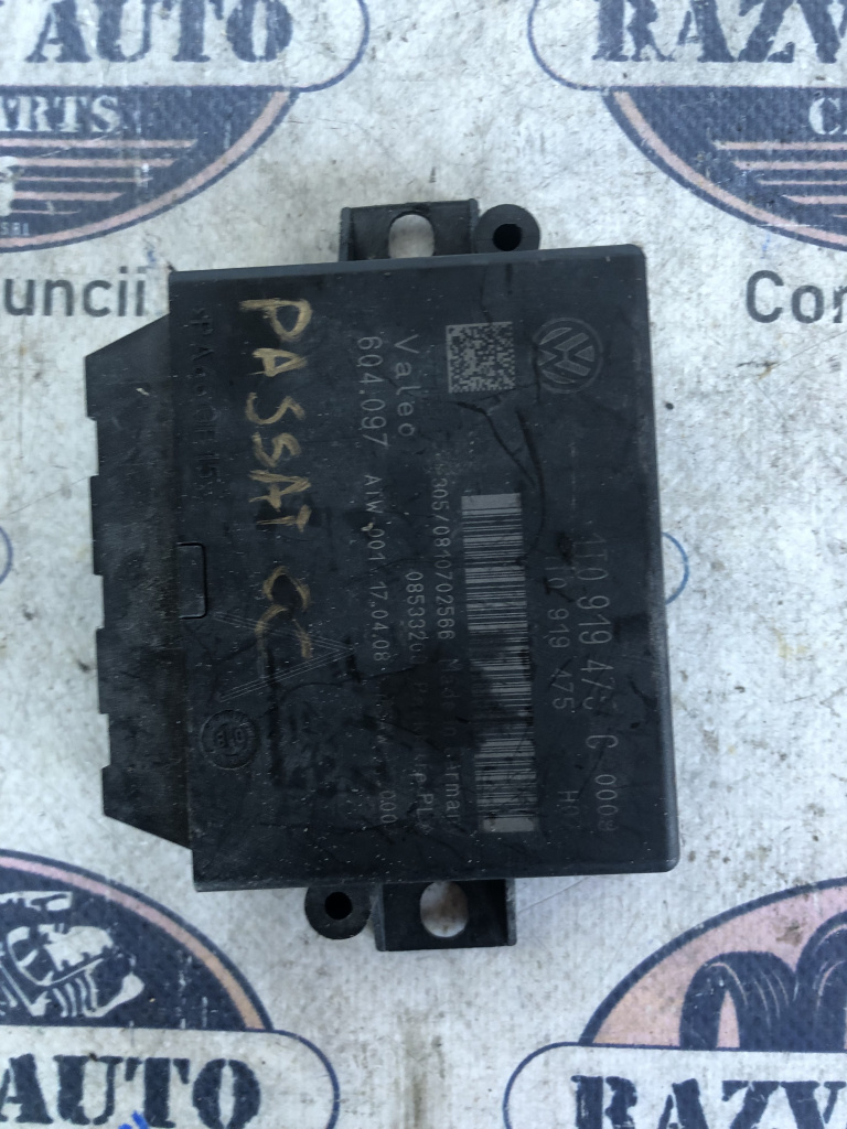 Modul Senzori Parcare Volkswagen Passat CC 2008, 1T0919475C