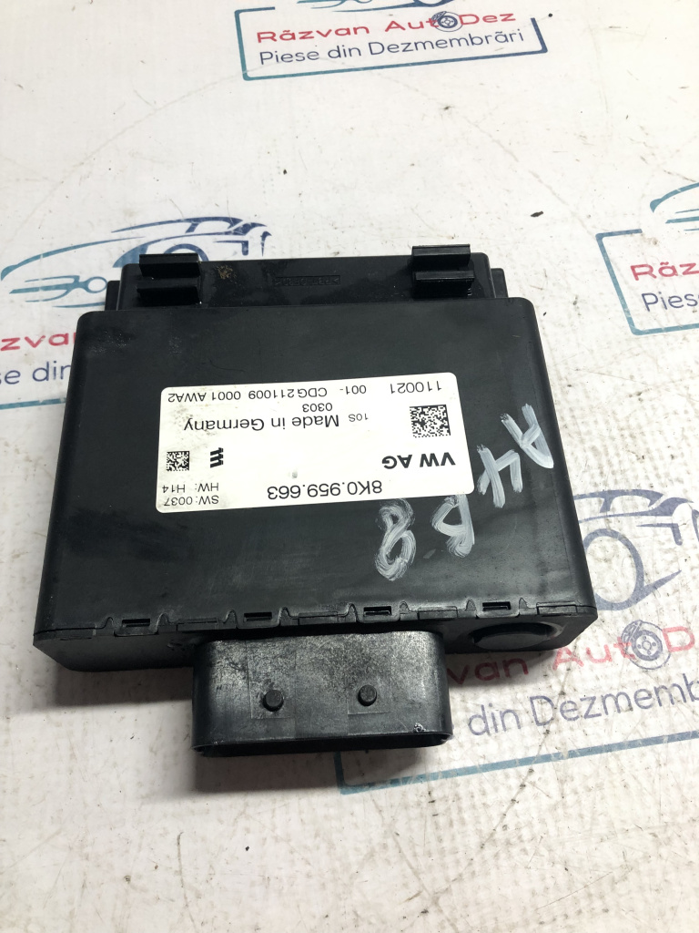 Modul stabilizator tensiune Audi A4 B8 2010, 8K0959663