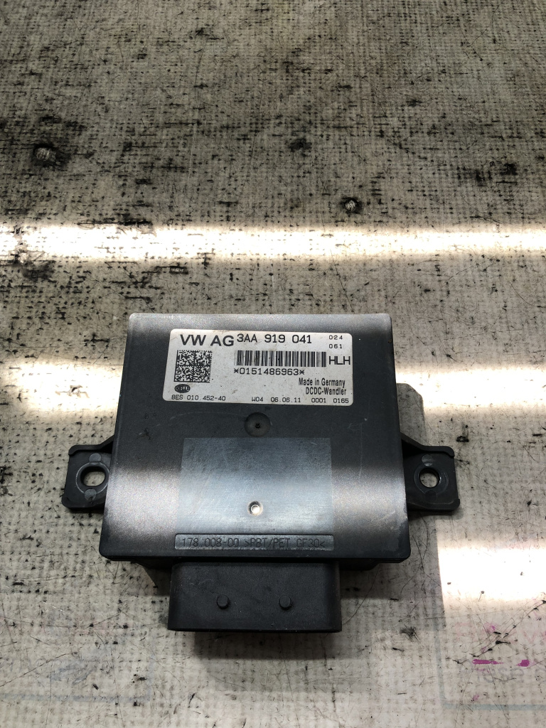 Modul Start-Stop Volkswagen Passat CC 2010, 3AA919041