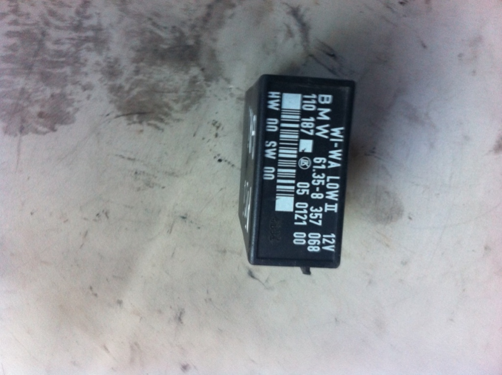 Modul stergator BMW Seria 3 E36 [1990 - 2000] Sedan 325tds MT (143 hp)