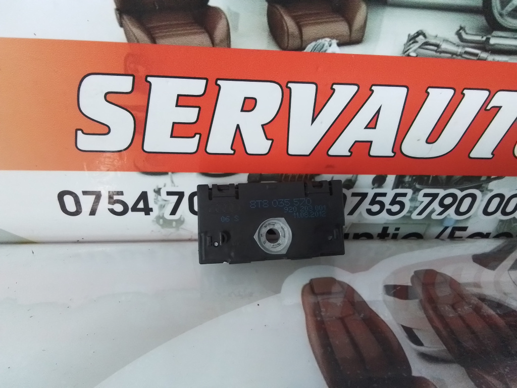 Modul sunet Audi A4 facelift (2011-2015) [B8] 2.0 Motorina 2012, 8T8035570