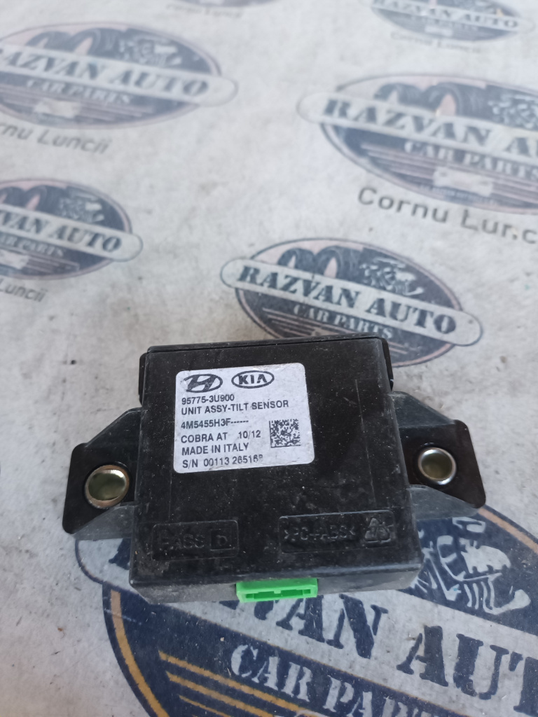 Modul suspensie pneumatica Kia Sportage, 957753U900