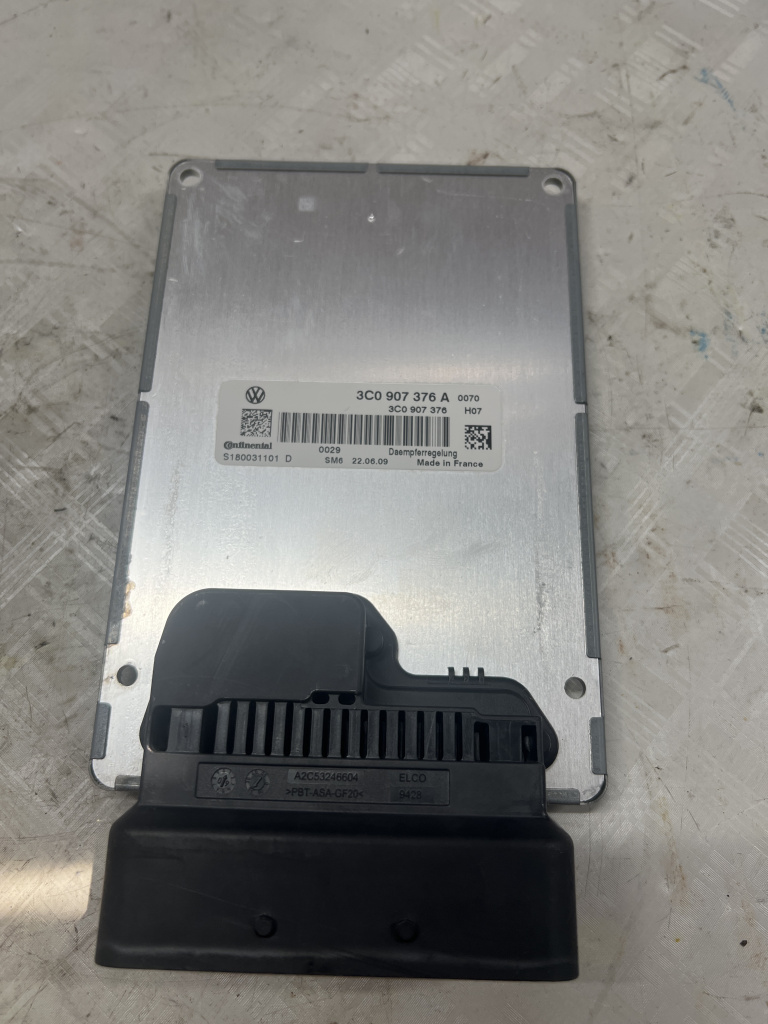 Modul suspensie pneumatica Volkswagen Passat CC 2.0 Motorina 2010, 3C0907376A
