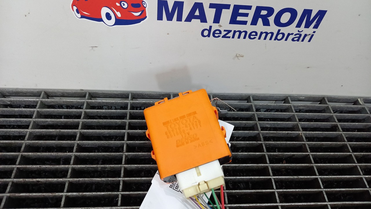 MODUL TOYOTA PRIUS - - (2009 2015)