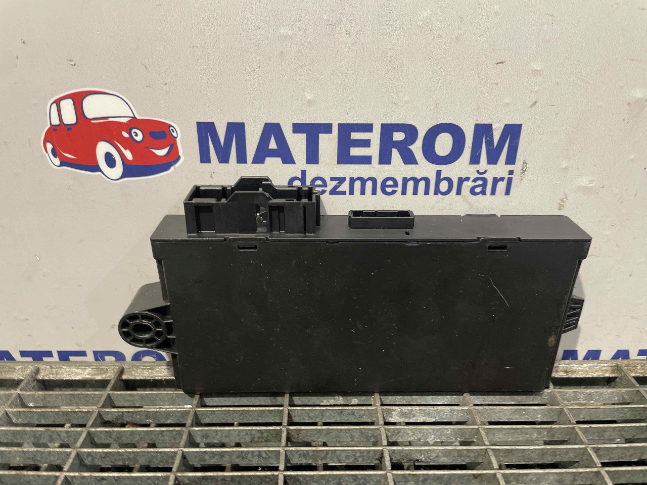 MODUL UNITATE CONTROL BMW X1 - - (2009 2015)