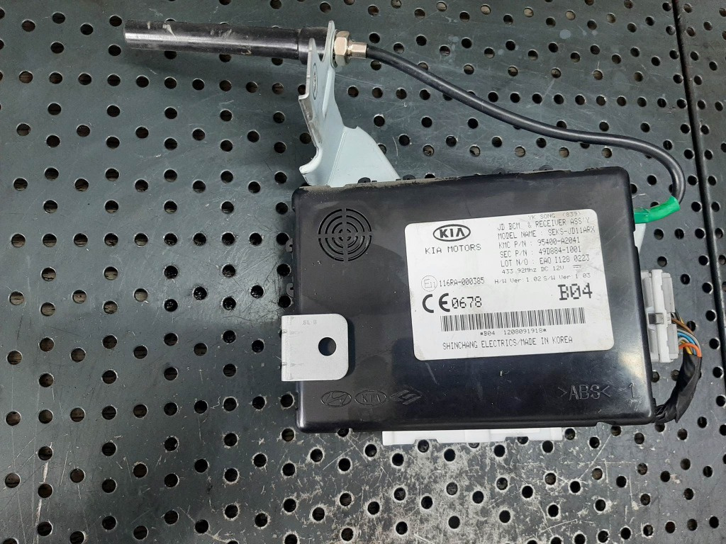 Modul unitate control kia ceed 2 dupa 2012 95400-a2041 49d884-1001