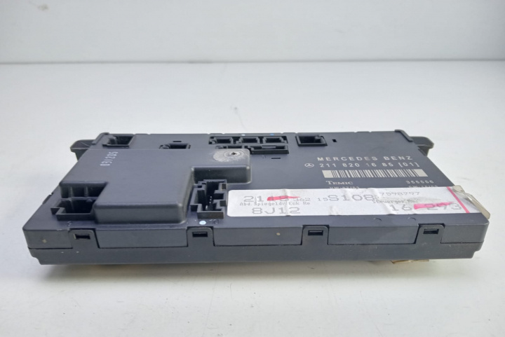 Modul usa dreapta fata 2118201685 / 355556 Mercedes-Benz E-Class W211 [2002 - 2006]