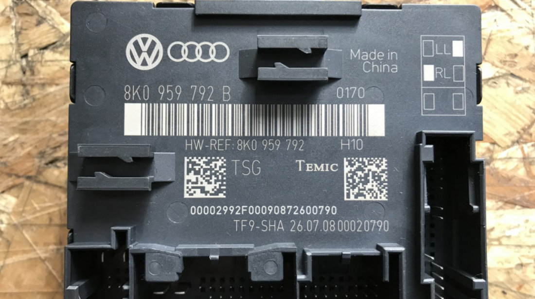 Modul usa dreapta fata Audi A4 B8 1.8 TFSI sedan sedan 2009 (8K0959792)