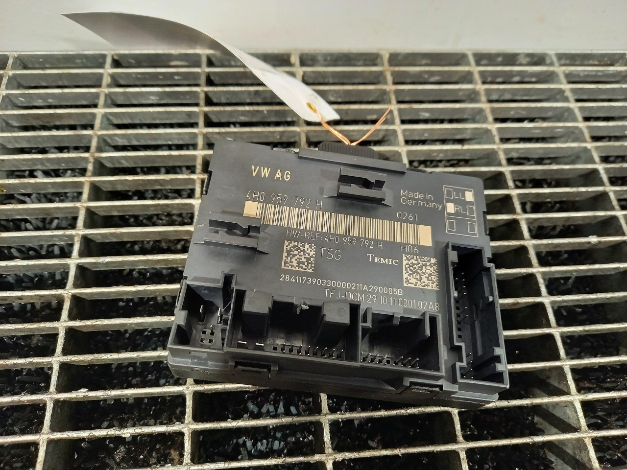 MODUL USA/DREAPTA FATA AUDI A8 - - (2010 2013)