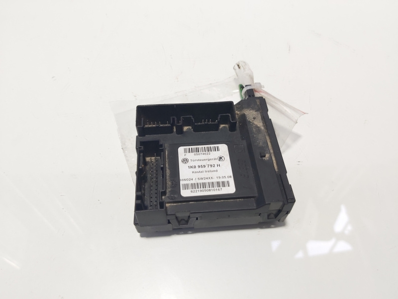 Modul usa dreapta fata, cod 1K0959792H, Vw Passat Variant (3C5) (id:625231)