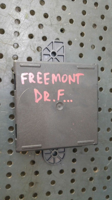 Modul usa dreapta fata fiat freemont 345 p68155772ad 2841585503300