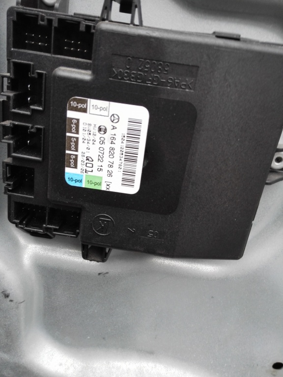 Modul usa dreapta fata Mercedes ML W164 A1648207826