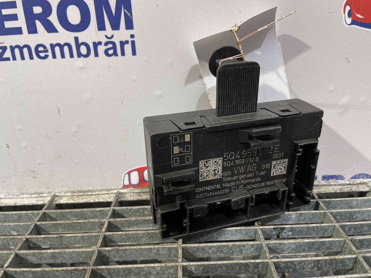 MODUL USA/DREAPTA FATA SKODA OCTAVIA - -