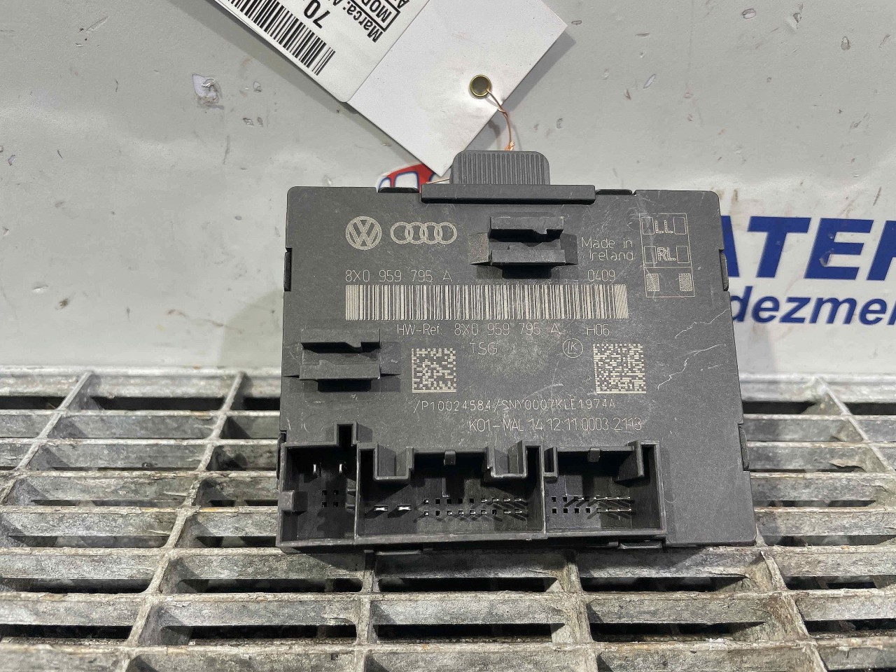 MODUL USA/DREAPTA SPATE AUDI Q3 - - (2011 2015)