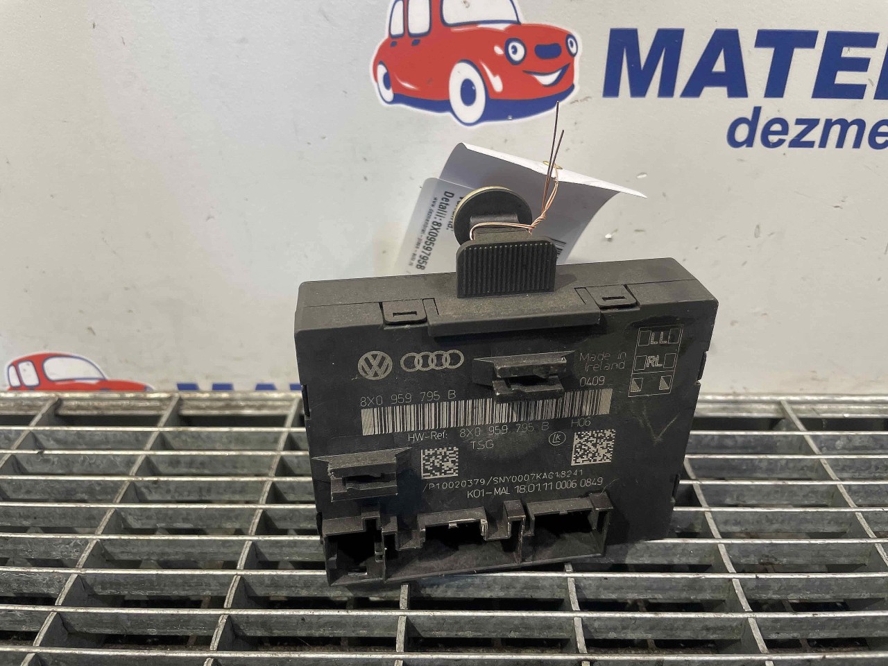 MODUL USA/DREAPTA SPATE SKODA SUPERB - - (2008 2013)