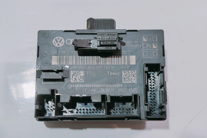 Modul Usa Portiera dreapta fata 8K0959793N Audi A4 B8/8K [2007 - 2011]