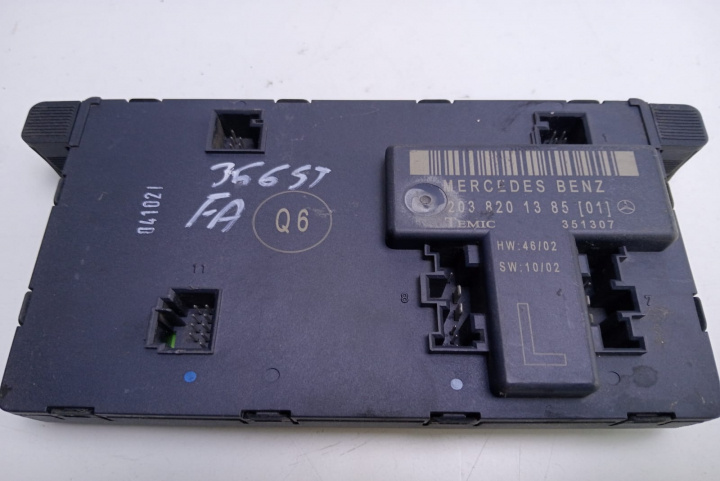 Modul usa stanga fata 2038201385 Mercedes-Benz C-Class W203 [2000 - 2004]