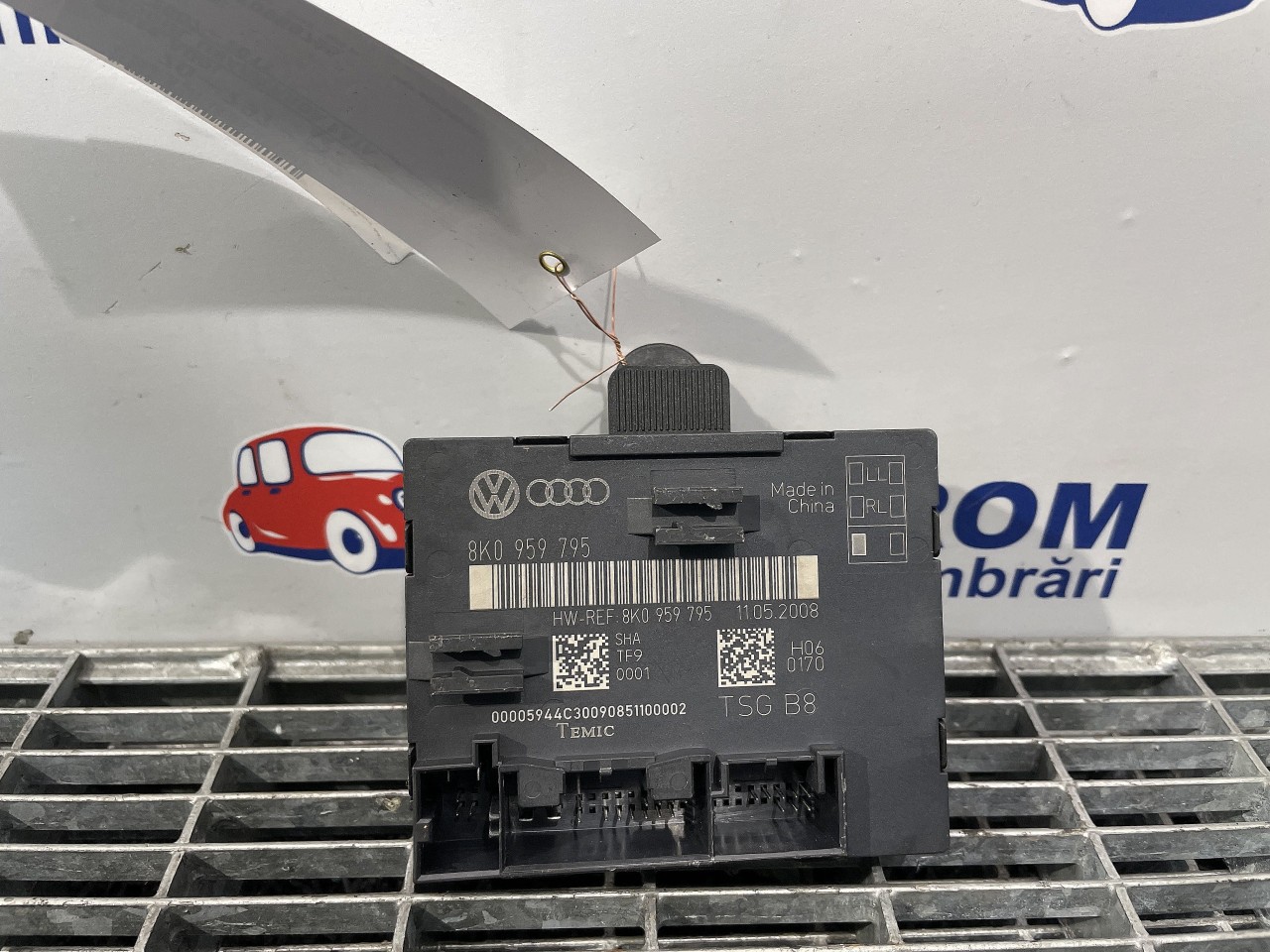 MODUL USA/STANGA FATA AUDI A4 A4 - - (2007 2011)