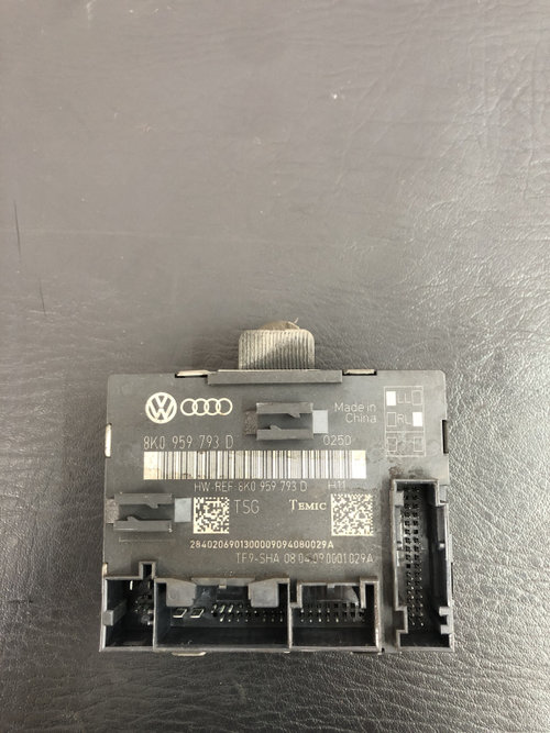 Modul usa stanga fata Audi A4 B8 2.0 TDI sedan 2011 (8K0959793D)