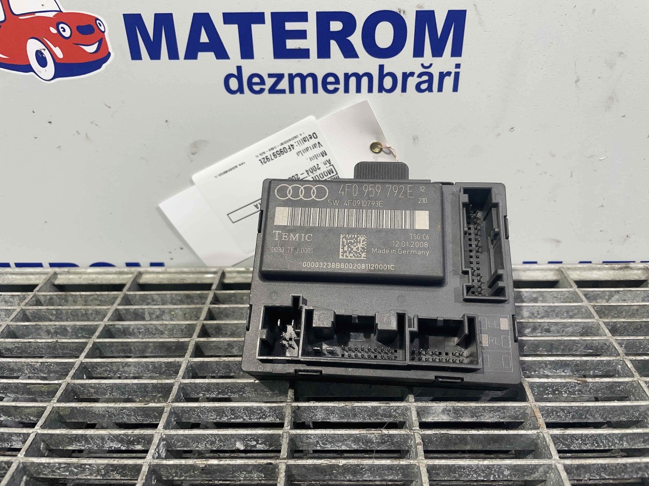 MODUL USA/STANGA FATA AUDI A6 A6 - - (2004 2009)