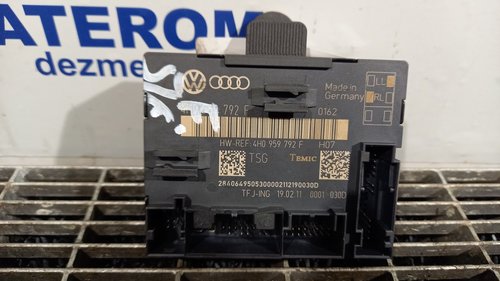 MODUL USA/STANGA FATA AUDI A8 A8 - - (2010 2014)